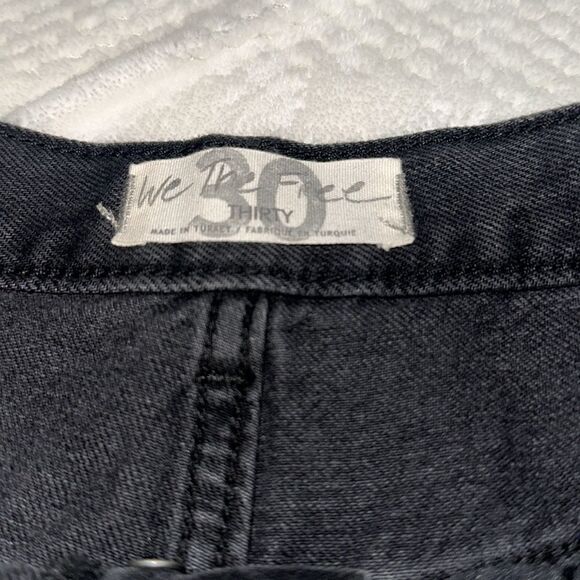 Free People, Maggie mid-rise, distressed jean shorts - Picture 5 of 5